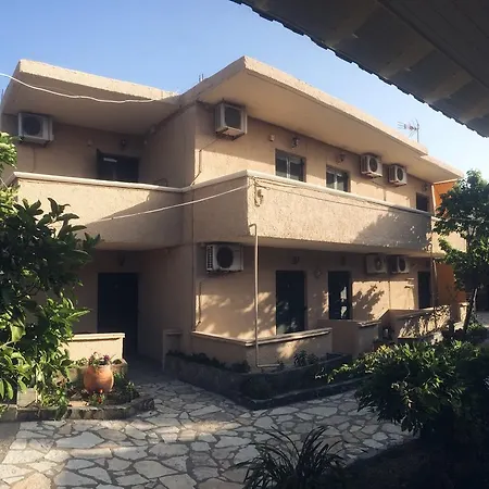 Apartment Faros *